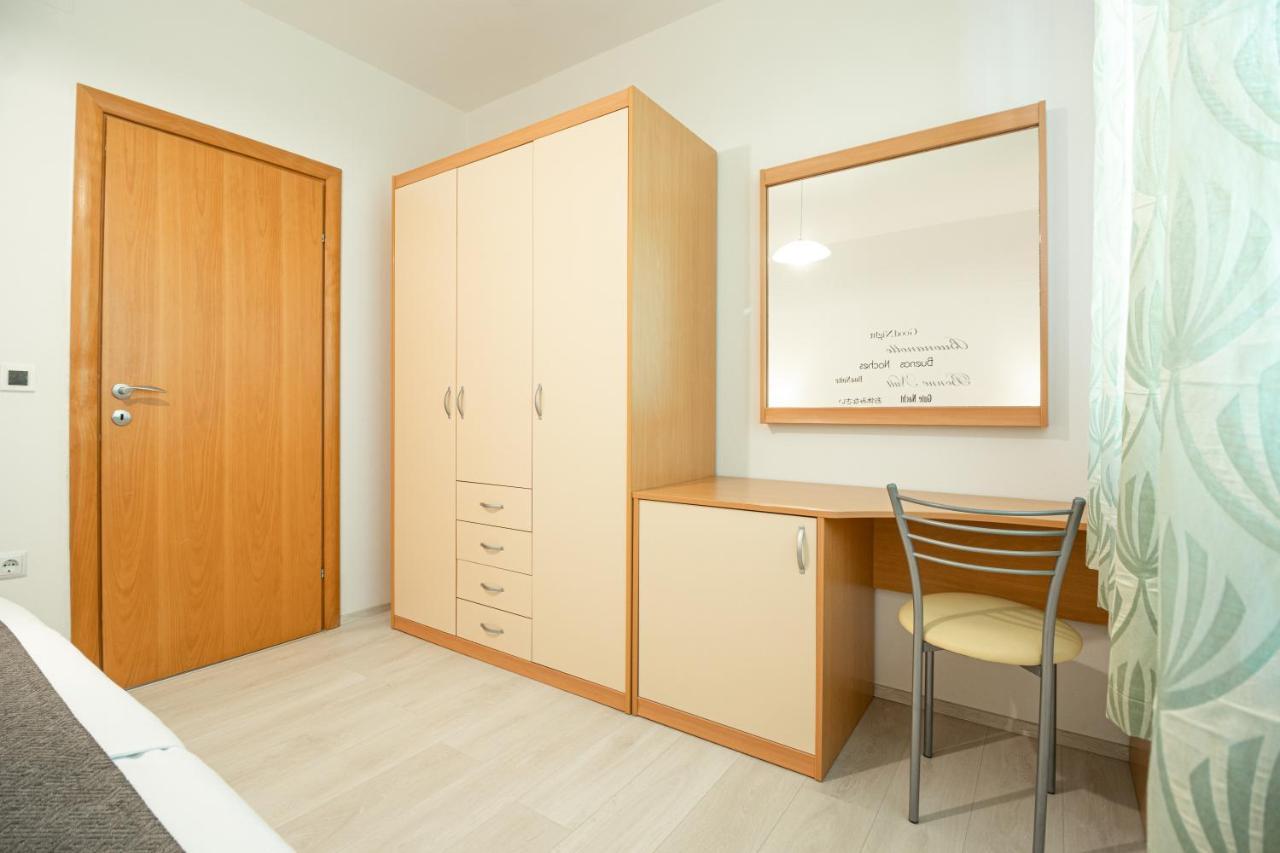 Apartments Gracia Baska  Bagian luar foto